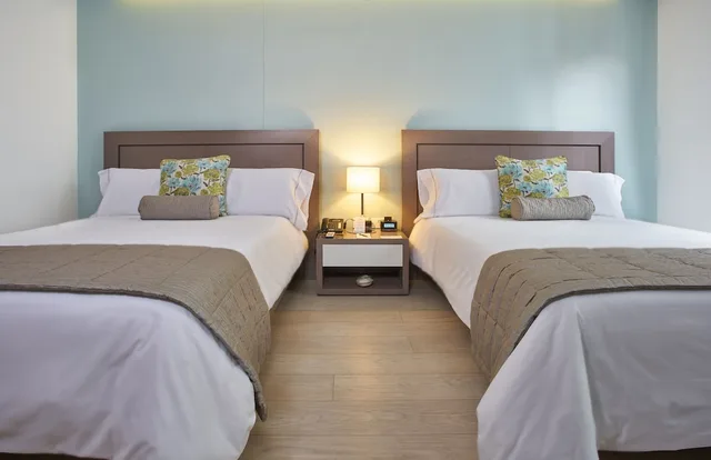 غرفة سوبيريور بسريرين مزدوجين، 100 Luxury Suites By Preferred 1/7