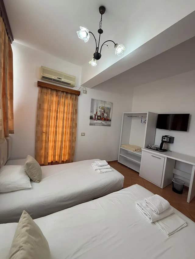 غرفة ديلوكس بسريرين منفصلين بشرفة، Hotel Oskar 6/8