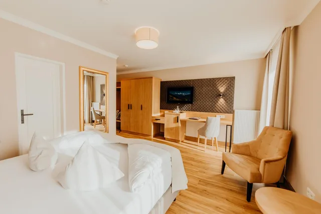 غرفة ديلوكس، Post Seefeld - Wellnesshotel Tirol 4/6