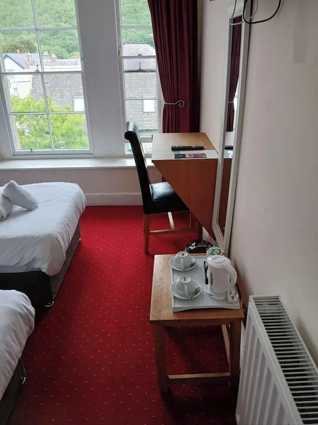 غرفة قياسية بسريرين منفصلين، The Knighton Hotel by Payman Club 3/3