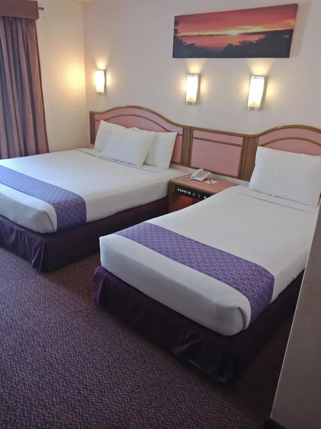 غرفة ديلوكس ثلاثية بسرير فردي، Hotel Grand Continental Langkawi 2/8