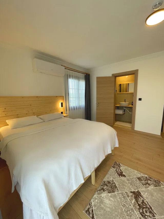 غرفة قياسية ثلاثية بسرير مزدوج وسرير فردي، Alibaba Airport Hotel 3/10