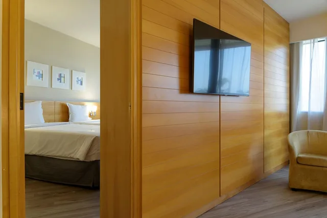 غرفة قياسية بسريرين فرديين، Golden Tulip Brasilia Alvorada 7/10