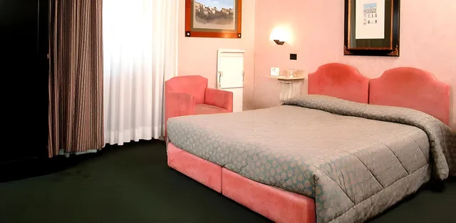 Room, 2 Double Beds, Hotel Valle 1/1
