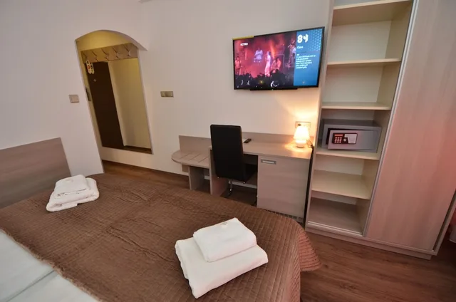 غرفة قياسية بسريرين منفصلين، Hotel Aura Design & Garden Pool 2/9