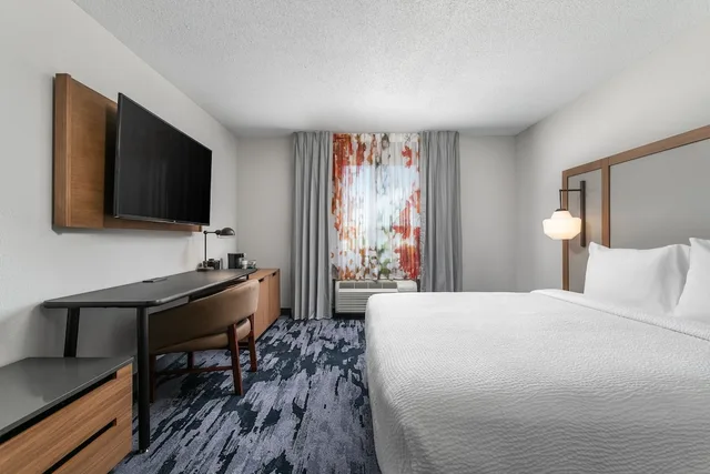 غرفة بسرير كينج لذوي الإعاقة، Fairfield Inn Suites Chattanooga South East Ridge 1/4