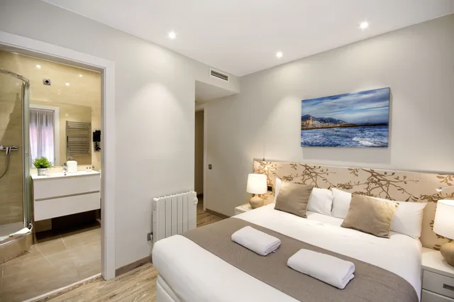 شقة بسرير مزدوج وسريرين منفصلين بغرفتي نوم، Mercedes Heritage Barcelona Apartments 3/8
