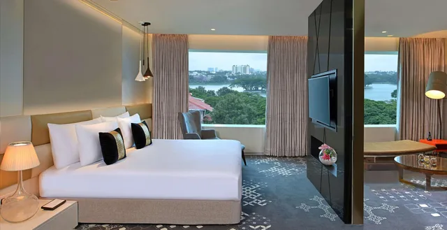 جناح بسرير كينج، Radisson Bengaluru City Center 1/3