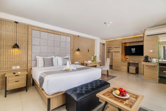 جناح جونيور بسرير كوين، 1O1 URBAN Jakarta Thamrin 8/10
