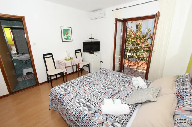 غرفة كومفورت بسرير مزدوج بشرفة، Apartments Matosevic 4/8