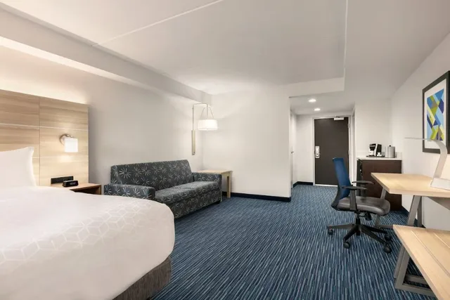 غرفة قياسية، Holiday Inn Express Hotel Suites Norfolk 1/1