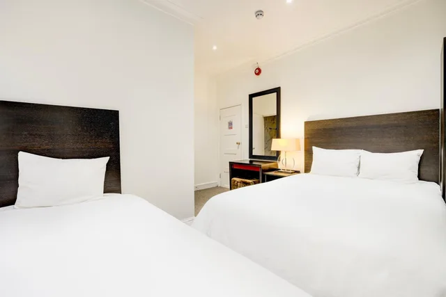 غرفة قياسية ثلاثية، London Shelton Hotel, Finsbury Park 1/6