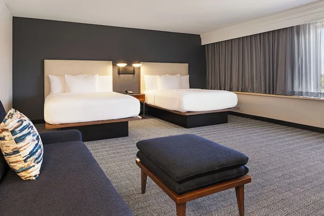Junior Suite, Multiple Beds، Courtyard Los Angeles Baldwin Park 2/3