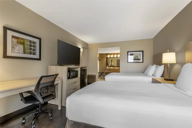 غرفة رباعية، Best Western Battlefield Inn 6/9