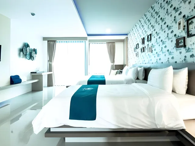 Family, 1 Double and 1 Single Bed, Pool Access، THE PHU BEACH HOTEL 2/2