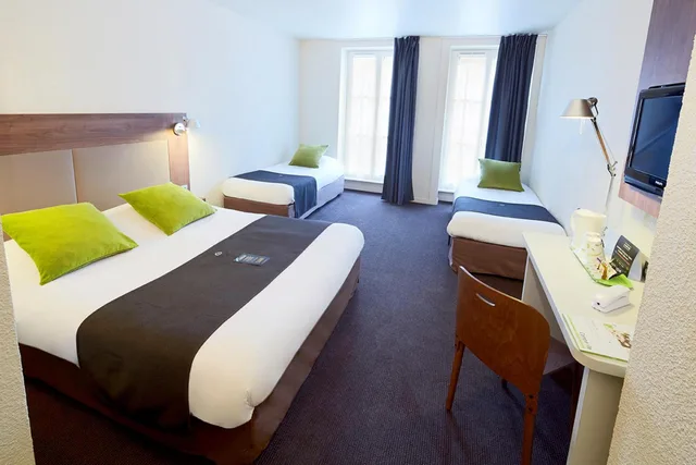 Next Generation, 3 Beds، Campanile Lyon Gare Perrache Confluence 1/2