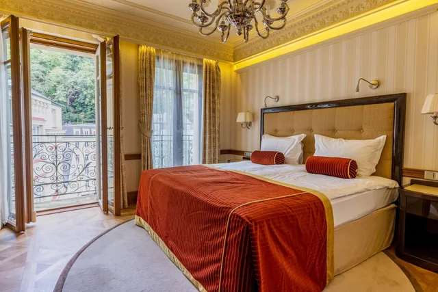 Quintuple, Suite, Queen Bed, Separate Building، Grandhotel Pupp Karlovy Vary a.s. 1/4