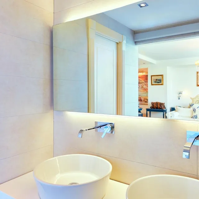جناح بإطلالة على البحر بشرفة، Villa Sirio Hotel 6/9