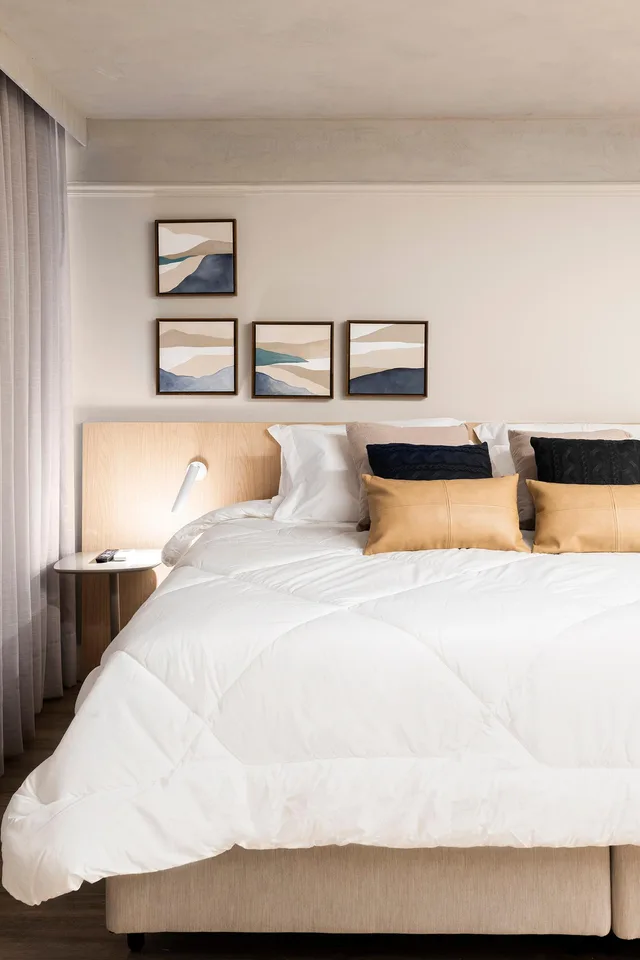 Deluxe, Double Bed, HM Hotel 2/8