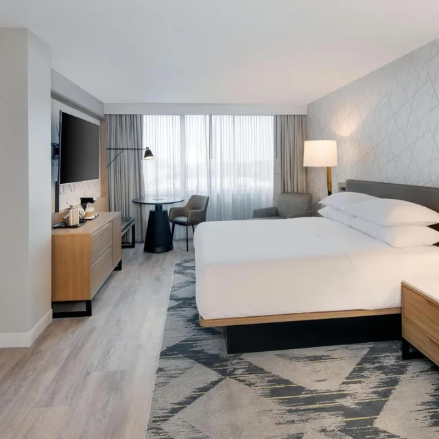 غرفة بسرير كينج، Sheraton Birmingham 1/12