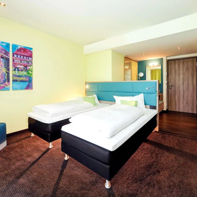غرفة بسريرين منفصلين، Ibis Styles Nagold Schwarzwald 5/10
