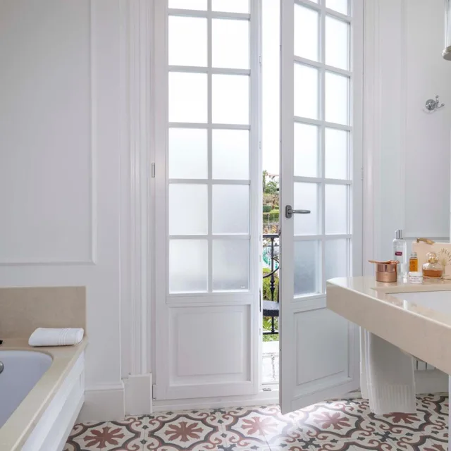 جناح جونيور بشرفة، Villa Magalean Hotel & Spa 4/4