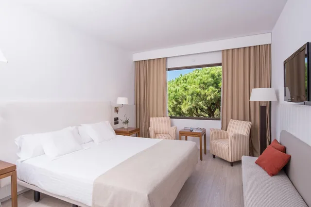 غرفة بسرير مزدوج أو سريرين منفصلين، La Costa Golf and Beach Resort 1/3