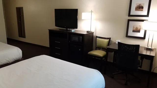 غرفة تنفيذية بسرير كينج، Americinn By Wyndham Rhinelander 3/5