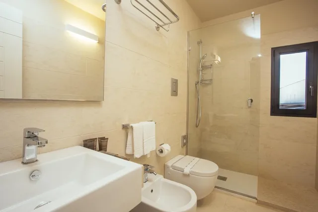 غرفة ديلوكس بسرير مزدوج، Baglio Soria Resort & Wine Experience 1/1