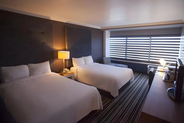 غرفة قياسية بسرير مزدوج، Huntington Beach Hotel 2/2