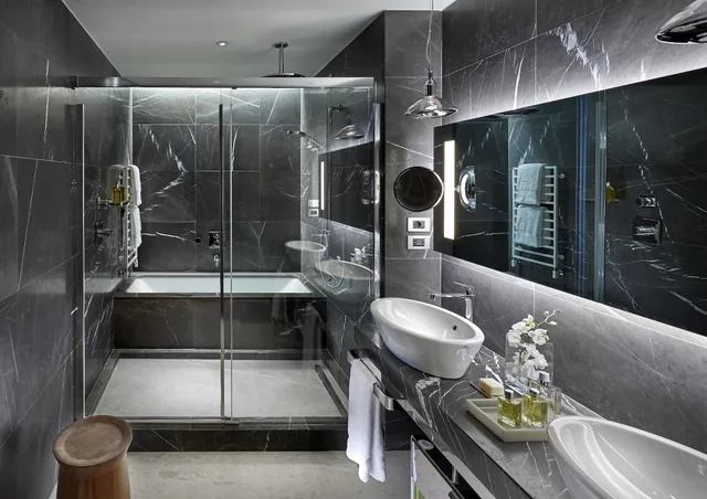 جناح استوديو بسرير كينج، Mandarin Oriental Milan 2/2