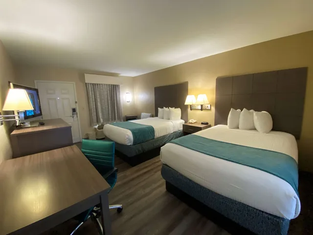 غرفة قياسية بسريرين مزدوجين، Best Western Catalina Inn 3/5