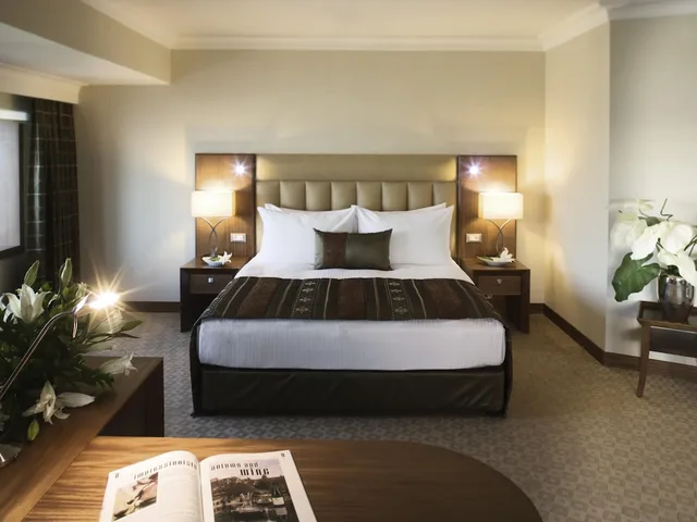 جناح جونيور بسرير كينج، Movenpick Hotel Izmir 4/9