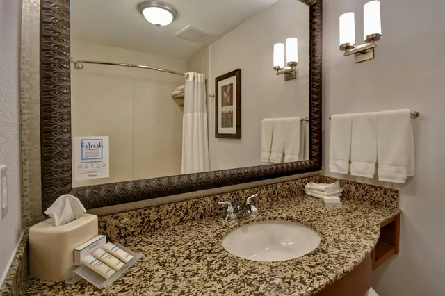 غرفة بسريرين كوين، Hilton Garden Inn Twin Falls 3/4