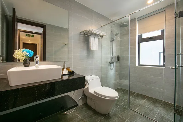 غرفة ديلوكس بسريرين منفصلين بشرفة، Hanoi Allure Hotel 6/7