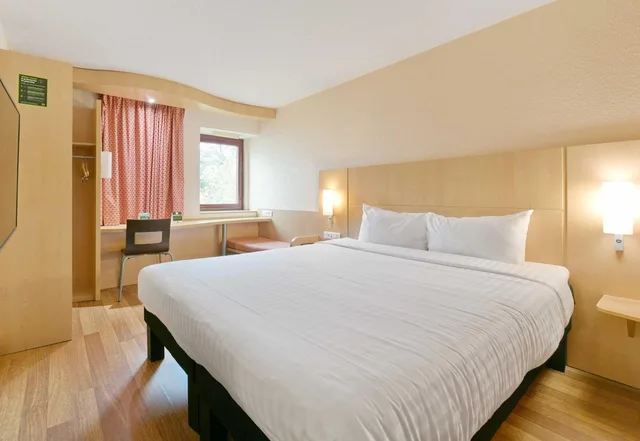 غرفة سوبيريور بسرير مزدوج، B&B HOTEL Le Mans Centre Cathedrale 3/5