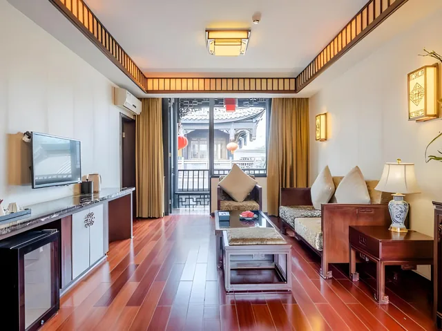 Yuan and Yuan, Suite, Balcony، Chengdu Buddhazen Hotel 3/3