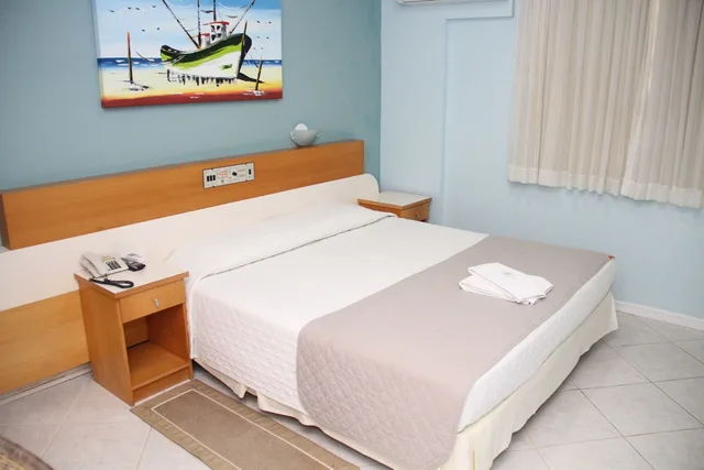 Standard, Twin Beds, Hotel Italia 2/5