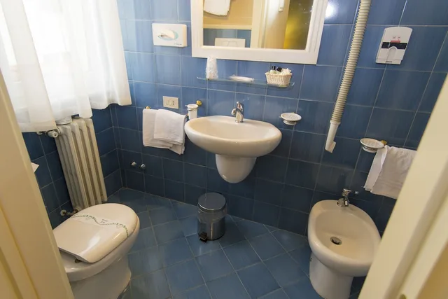 غرفة قياسية مفردة بسرير مزدوج، Hotel Gennarino 5/5