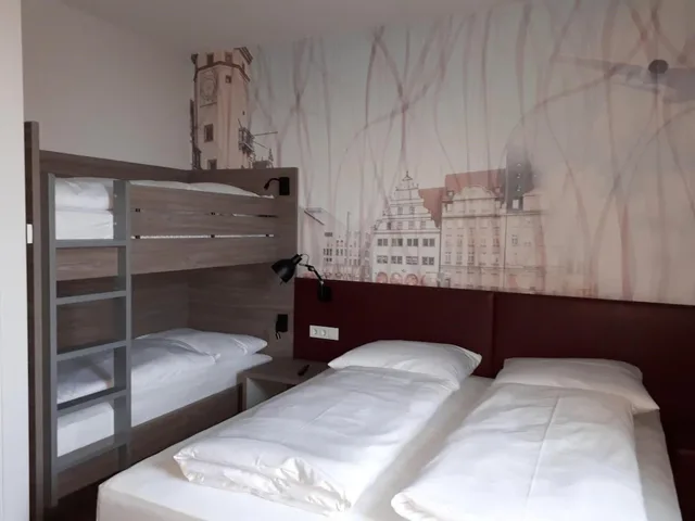 Standard, Multiple Beds, Campanile Leipzig Halle Airport 3/7