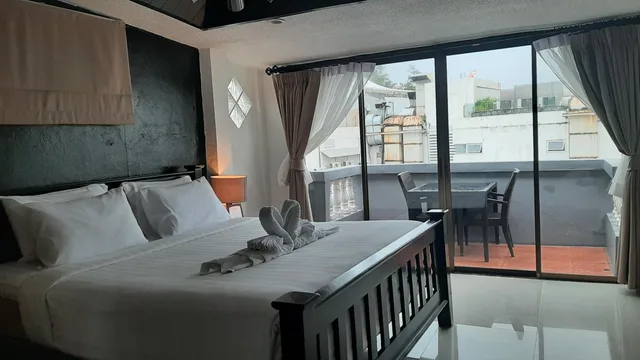 غرفة عائلية بإطلالة على البحر، Harrys Steakhouse & Beach Hotel 1/10