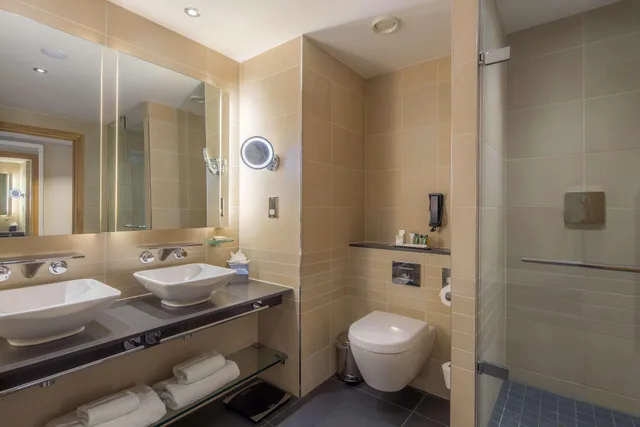 Suite, King Bed, Hilton At St Georges Park Burton upon Trent 3/3