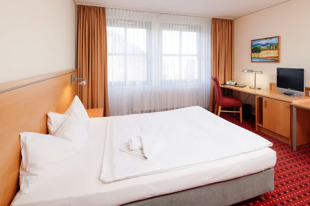 غرفة بزنس مفردة، Airporthotel Berlin Adlershof 6/15