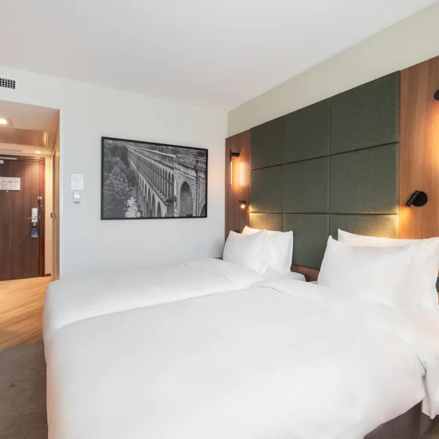 غرفة قياسية بسرير كينج، Crowne Plaza Montpellier Corum 1/9