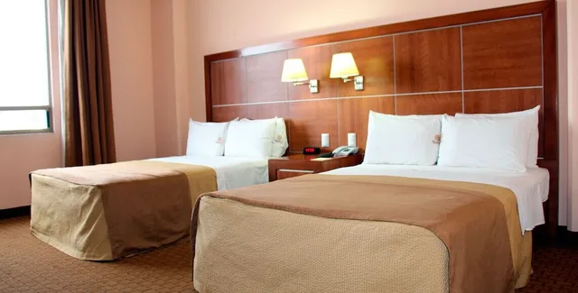 Standard, 2 Double Beds, No Air Condition، Hotel Soleil Business Class Celaya 2/5