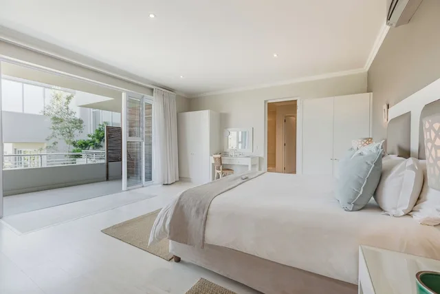 Luxury, Suite, King Bed, Balcony, The Robberg Beach Lodge 5/8