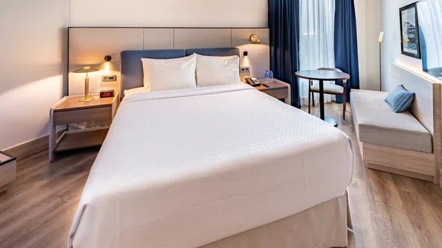 غرفة بسرير كوين، Crowne Plaza Santo Domingo (ex Intercontinental V Centenario Hotel) 1/3