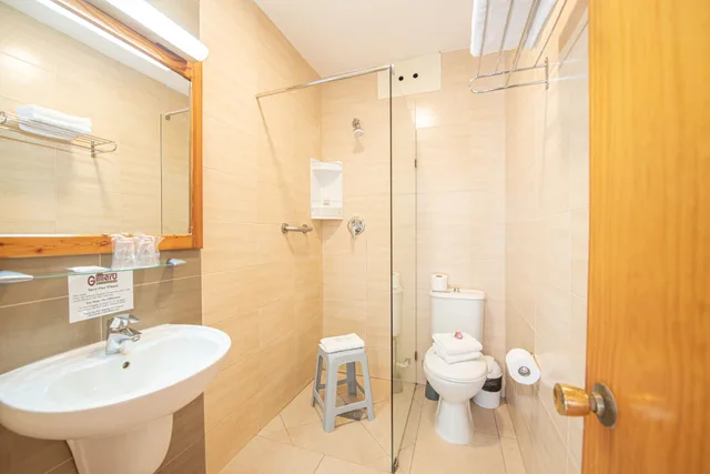 Standard, Twin Beds, City View, Gillieru Harbour 10/10