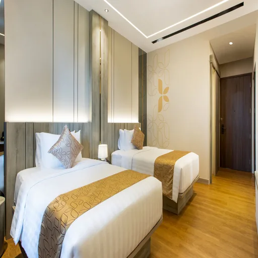 غرفة ديلوكس بسريرين منفصلين بإطلالة على المدينة، Kinaralana Boutique Hotel 2/3