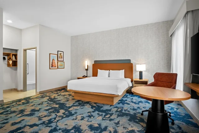 استوديو بسرير كينج مع أريكة، Hampton Inn And Suites Waxahachie 2/10
